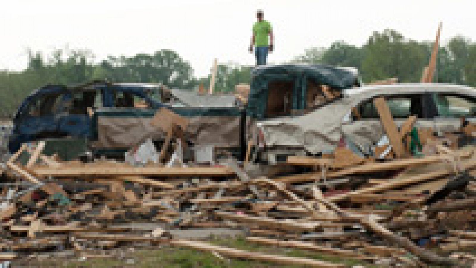 Telediario 1: Treinta tornados azotan el centro y sur de EE.UU. en las últimas 24 horas | RTVE Play