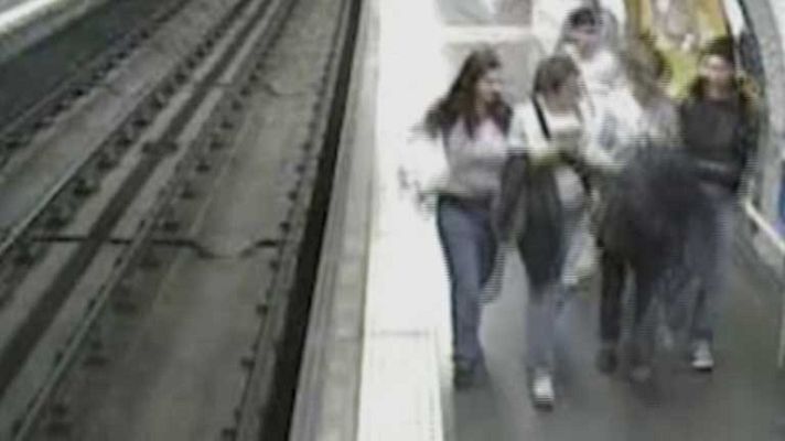 Telediario 1 - El clan de las 'Bosnias' robando en Granada