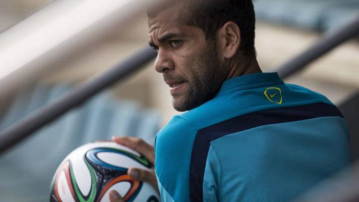 Telediario 1 - Dani Alves: "Hay mucho racismo en España"