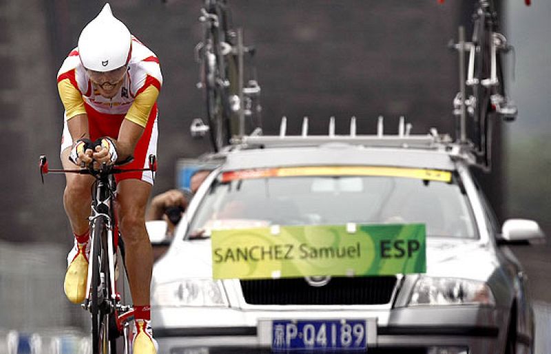 El ciclista habla de la participación española en la contrarreloj.
