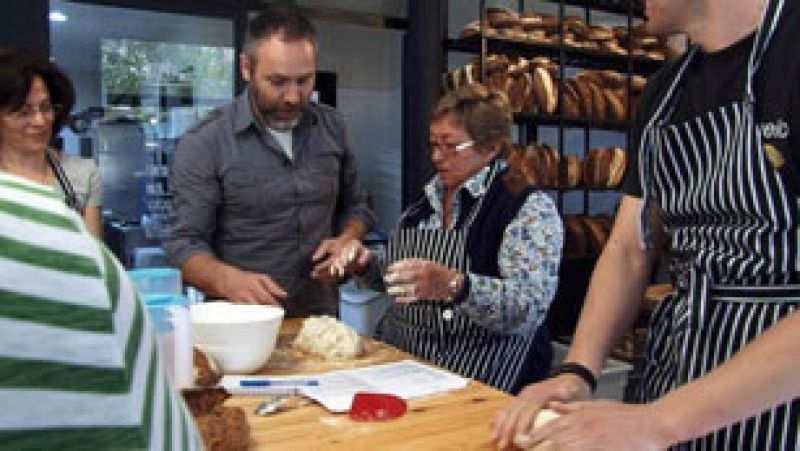 Comando actualidad - Locos por la cocina - Cursos para hacer pan