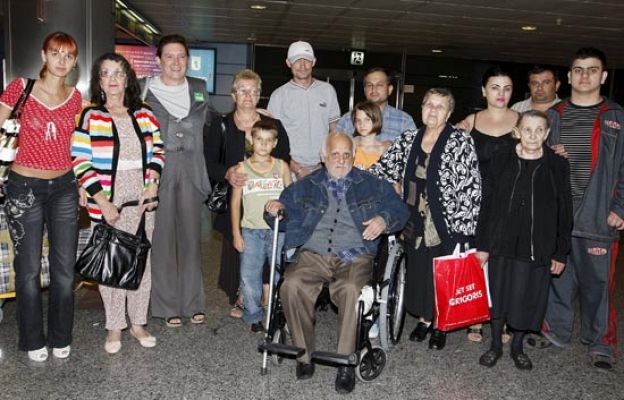  - Llegan los españoles evacuados