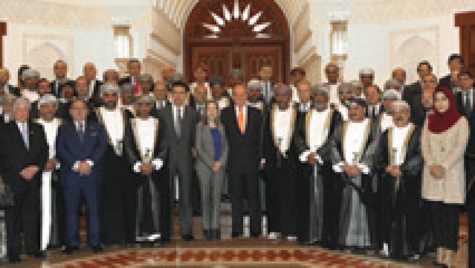 Telediario 1: Segunda jornada de la visita del rey a Omán | RTVE Play