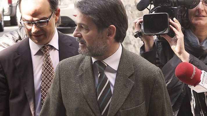 Informativo 24h - Oriol Pujol niega los sobornos y apunta a que la trama de las ITV pudo usar su nombre