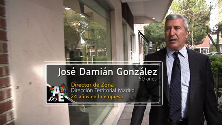 José Damián González (60 años) Director de zona