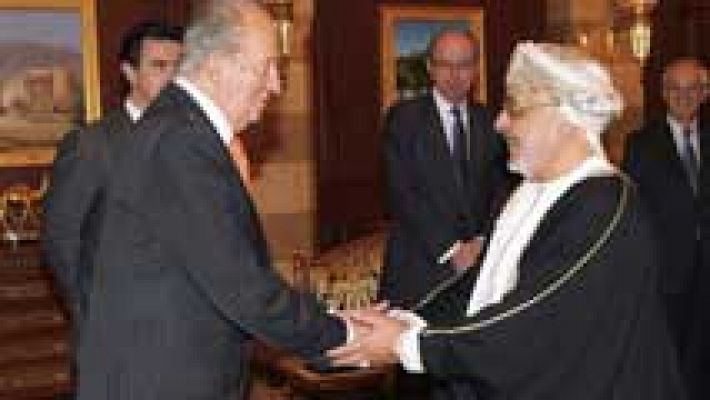 Telediario 1 - El rey llega a Baréin