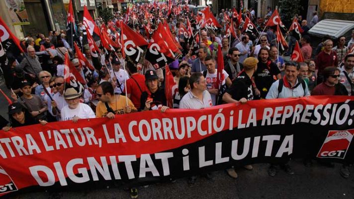  - Los trabajadores de Canal Nou salen a la calle en Valencia