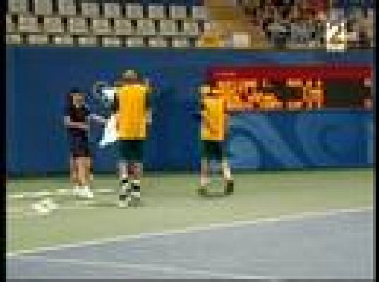 Nadal y Robredo caen en cuartos