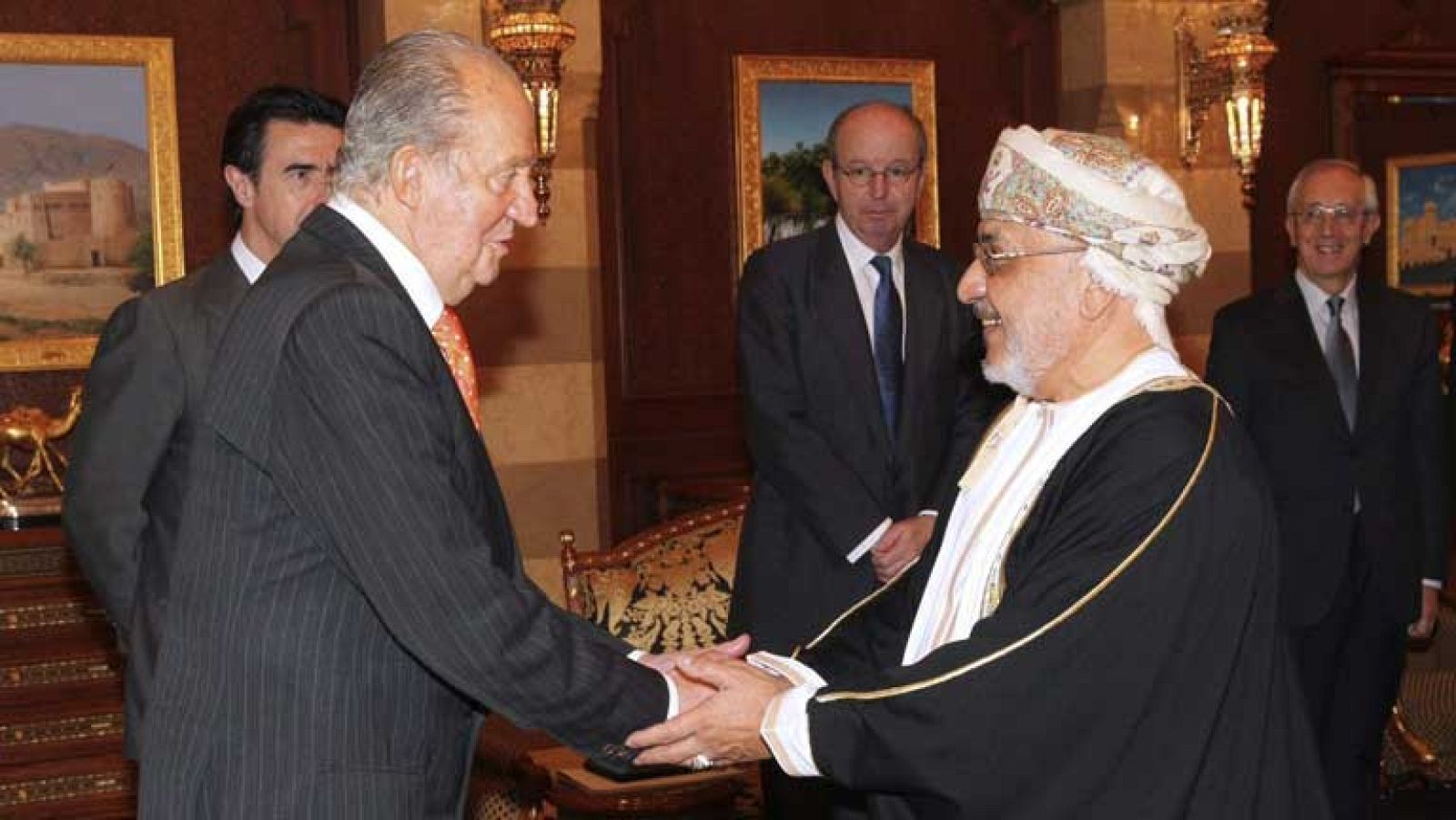 Concluye la visita del rey a Omán y Baréin