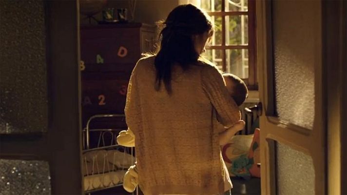 Telediario 1 - El coraje de la madres atléticas