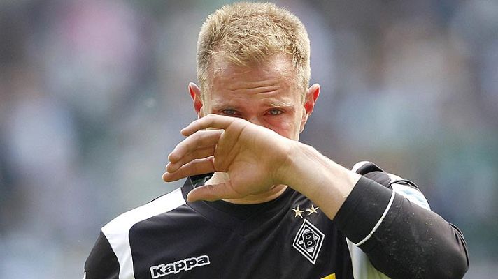 Telediario 1 - El portero Ter Stegen se acerca al Barça tras despedirse de su afición