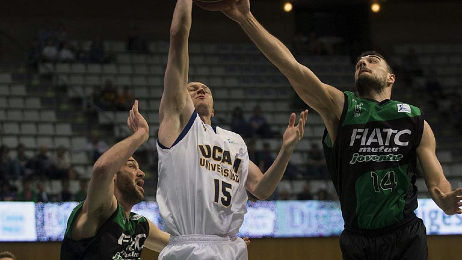 Fiatc Joventut 85 - UCAM Murcia 89