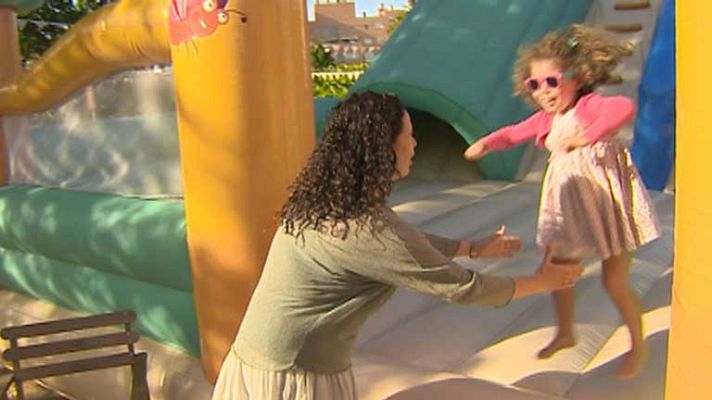 Telediario 1 - "Club de las malas madres"