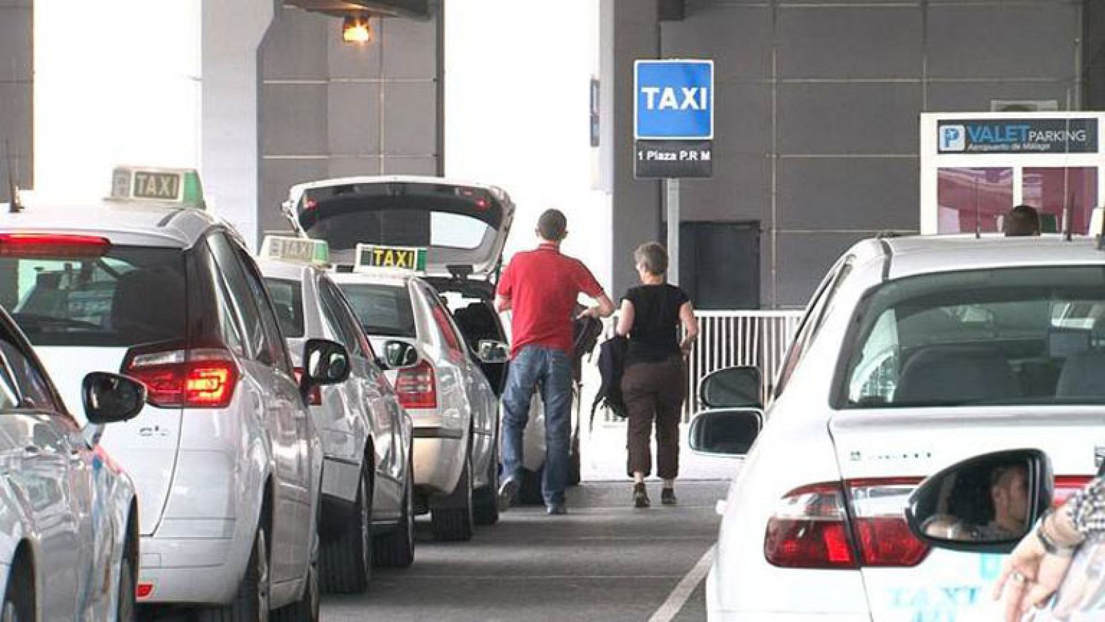 Comando actualidad - Competencia feroz -Taxis piratas