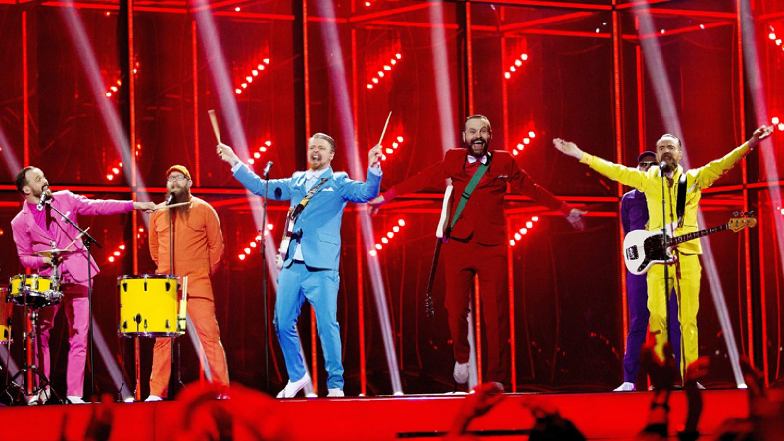 Eurovisión 2014 - Pollapönk representa a Islandia con la canción "No prejudice"