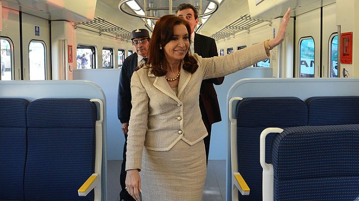 Telediario 1 - Los líderes latinoamericanos son los que mejor usan las redes sociales