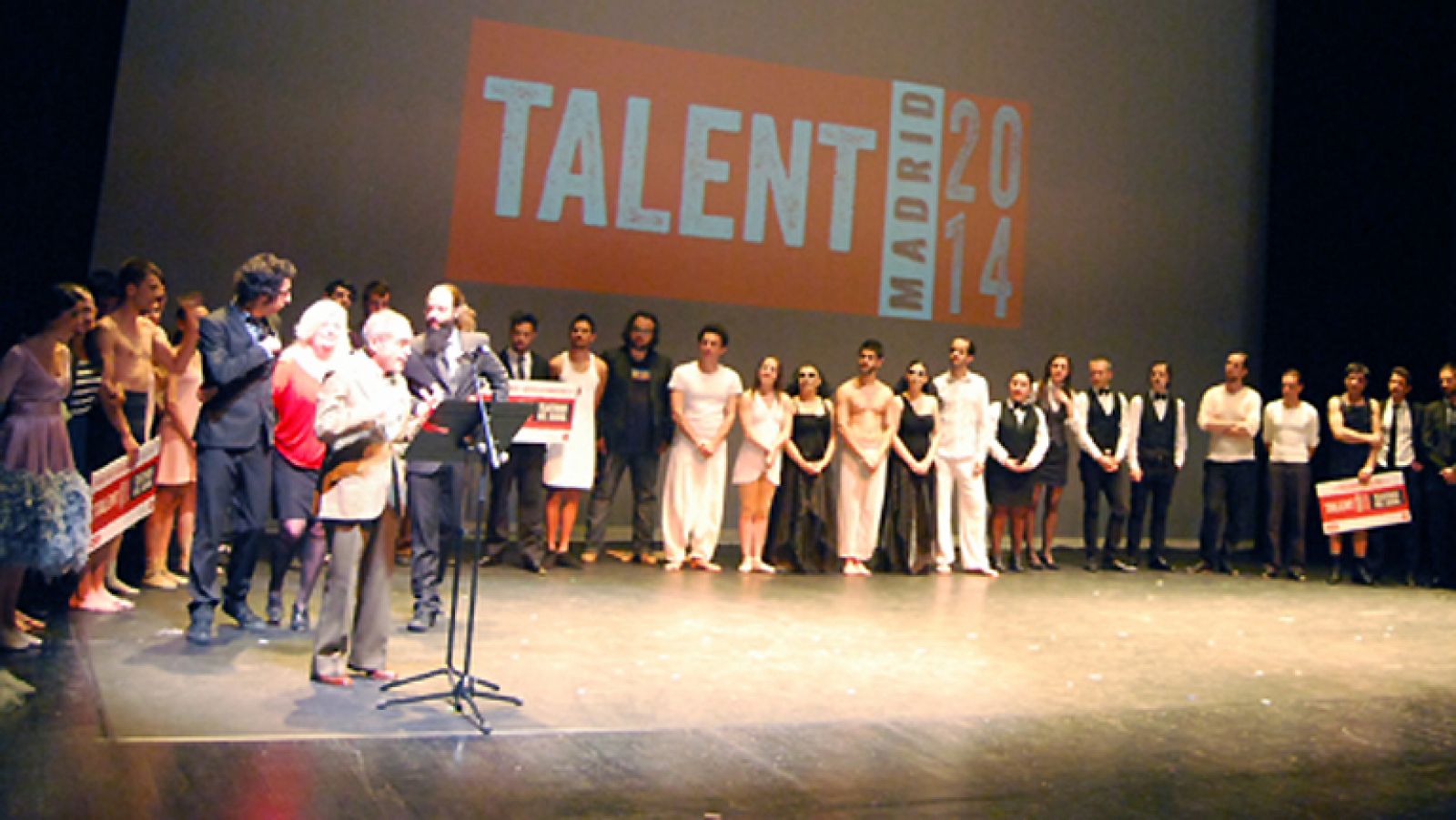 Zona Extra:  Entrega de premios Gala Talent 2014 | RTVE Play