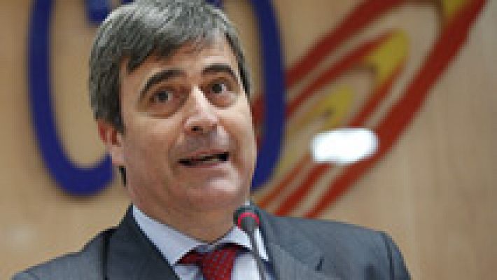 Telediario 1 - Los clubes españoles reducen su deuda