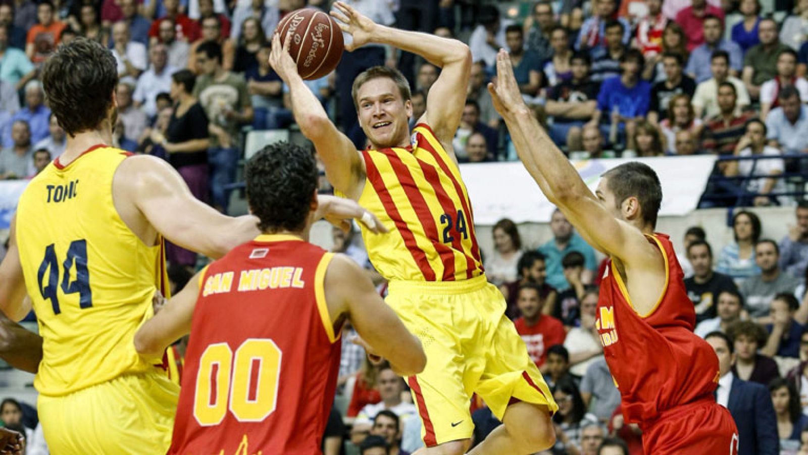 UCAM Murcia 72 - FC Barcelona 84