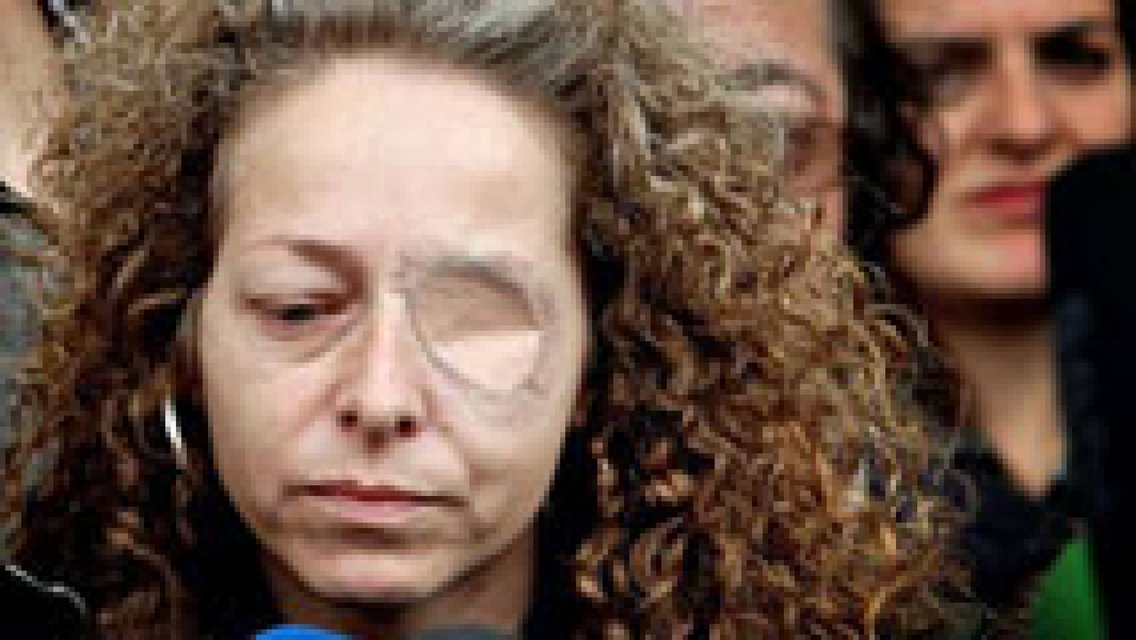 Telediario 1: El juez ve imprudente la acción de los mossos que hizo perder un ojo a una mujer | RTVE Play