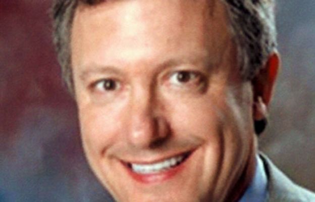  - Gwatney es asesinado en su oficina