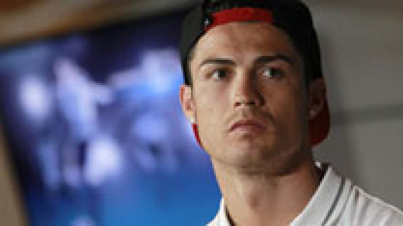 Telediario 1: Cristiano Ronaldo reconoce la "presión" por la Décima | RTVE Play