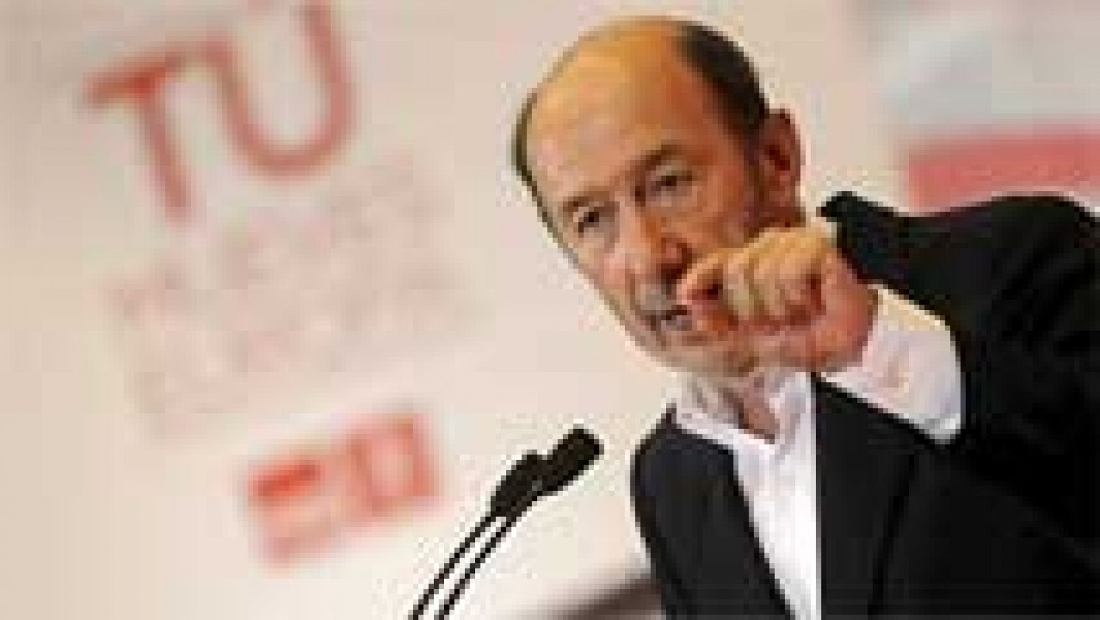 Rubalcaba llama a votar "no" a las reformas de Rajoy en las elecciones europeas 