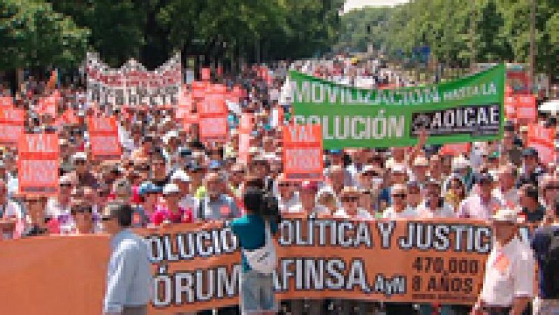 Afectados de Forum y Afinsa se manifiestan en Madrid