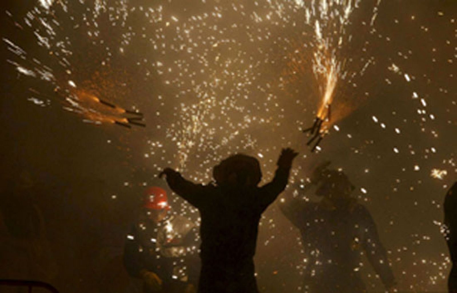 En Elche celebran la Nit de L'Albá