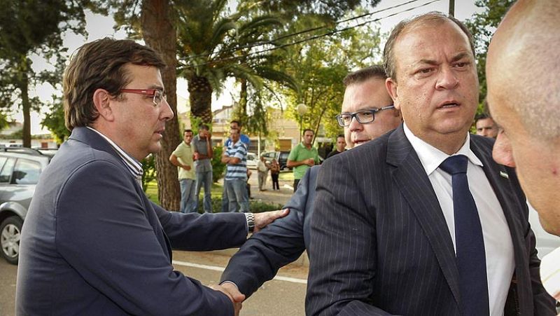 El PSOE extremeño no renuncia a la moción de censura