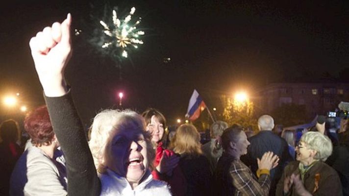 Telediario 1 - Las regiones de Donetsk y Lugansk declaran su independencia de Ucrania tras los referendos