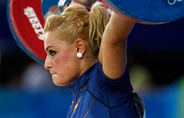  - Lidia Valentín levanta 115Kg