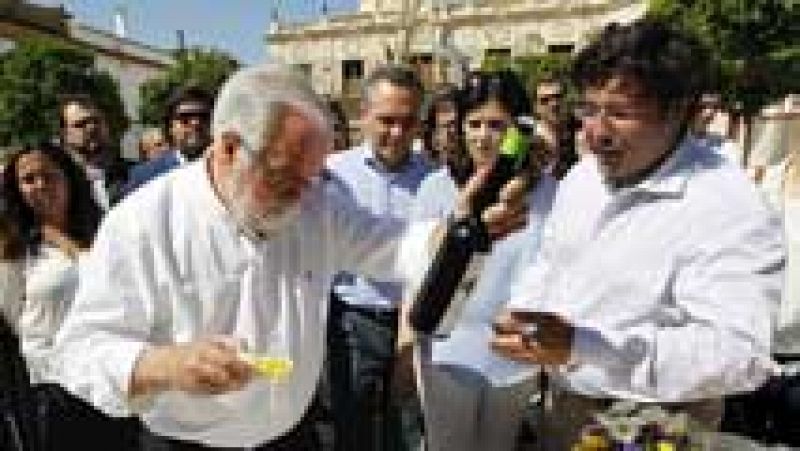 El candidato del PP Arias Cañete pide el voto para "el partido del campo español"