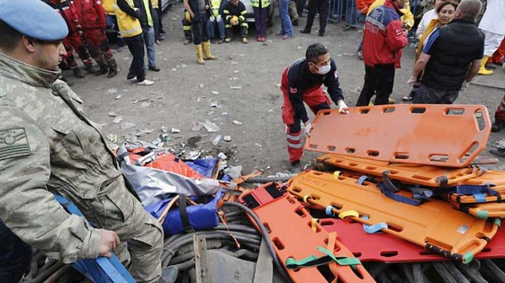 Telediario 1 - Accidente minero en Turquía