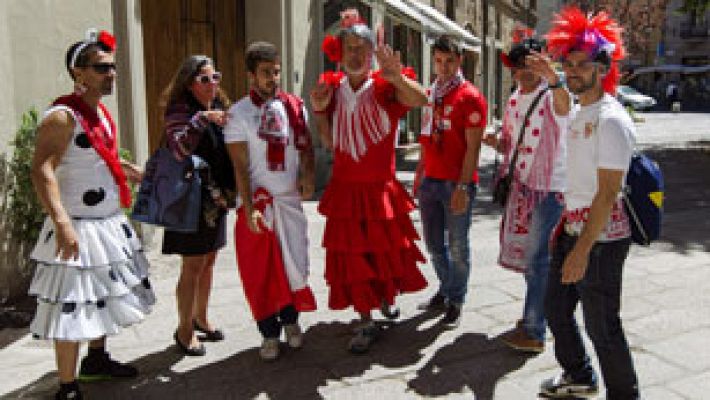 Los aficionados del Sevilla ya calientan las calles de Turín