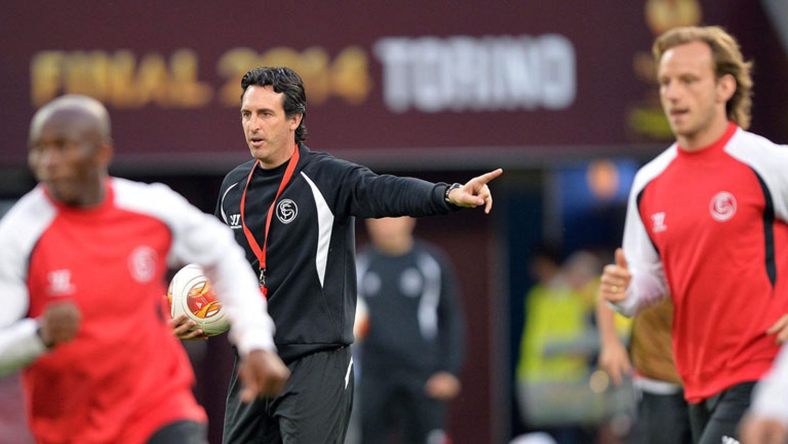 El Sevilla se juega su tercer título europeo en Turín, ante el Benfica. Los de Emery tienen en su mano poner la guinda a una buena temporada.