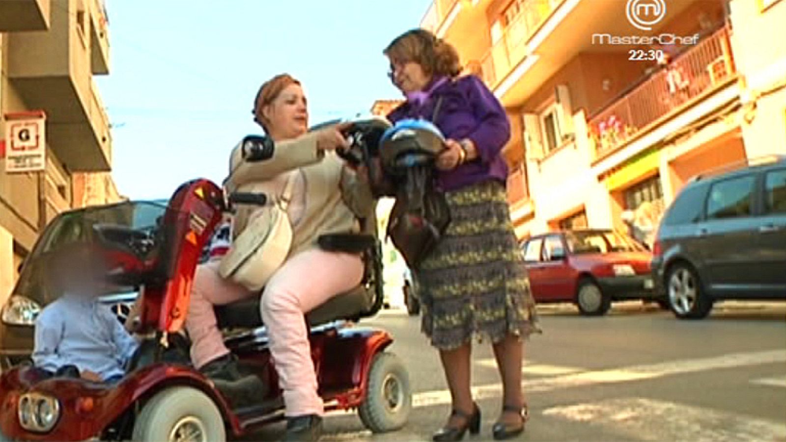 Fina recupera su independencia gracias a una silla motorizada