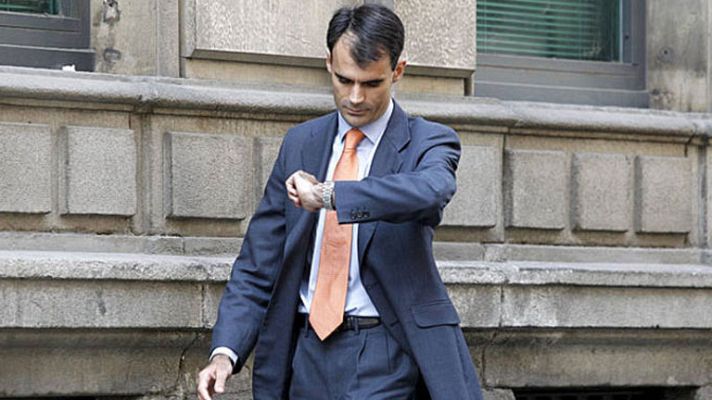 Telediario 1 - Ruz pide a Suiza que identifique al titular de seis cuentas en el banco de Bárcenas