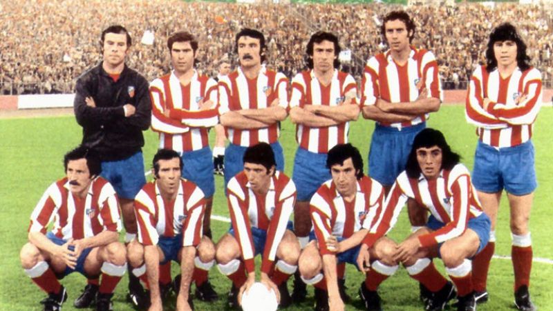 Los atléticos rinden homenaje a los finalistas europeos del 74