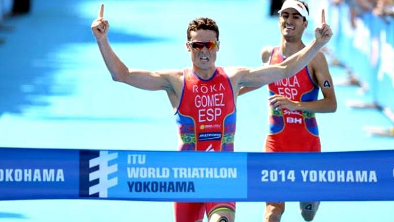 Telediario 1: Gómez Noya y Mola hacen doblete en Yokohama | RTVE Play