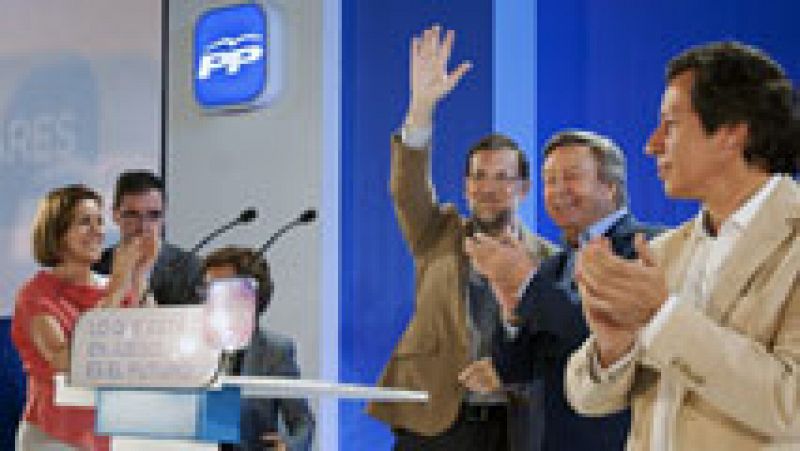 Rajoy afirma que "no se puede votar al PSOE" hasta que "no se regeneren"