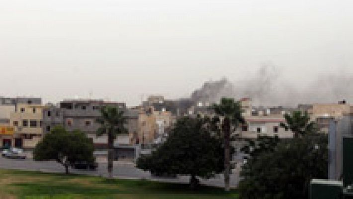 Continúan los enfrentamientos armados en Trípoli tras la toma del Parlamento libio