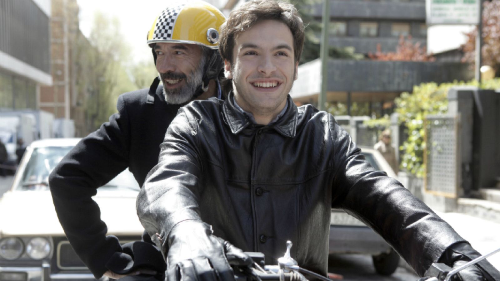 Cuéntame cómo pasó - La reconciliación de un paseo en moto