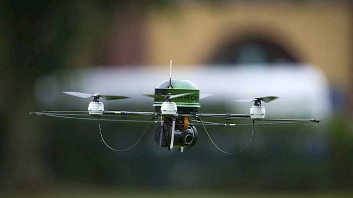 Telediario 1 - Regulación para el uso de Drones