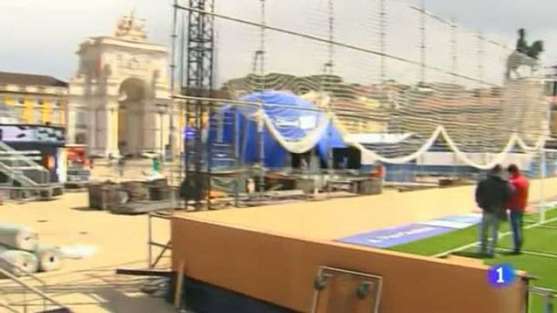 La capital portuguesa vive ya la final de la Champions League que disputarán Real Madrid y Atlético de Madrid. Las plazas ofrecerán el partido en pantallas gigantes y la ciudad acogerá con gusto a los aficionados que se trasladarán desde Madrid.