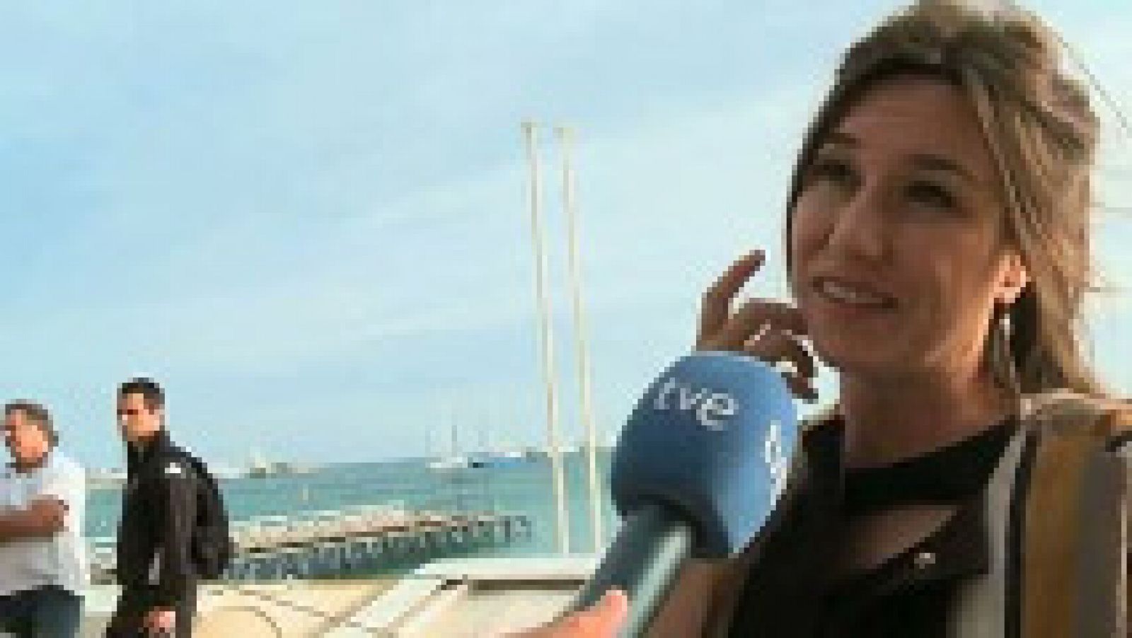 Telediario 1: Lola Dueñas, una de las pocas estrellas españolas que este año brillan en el firmamento de Cannes | RTVE Play