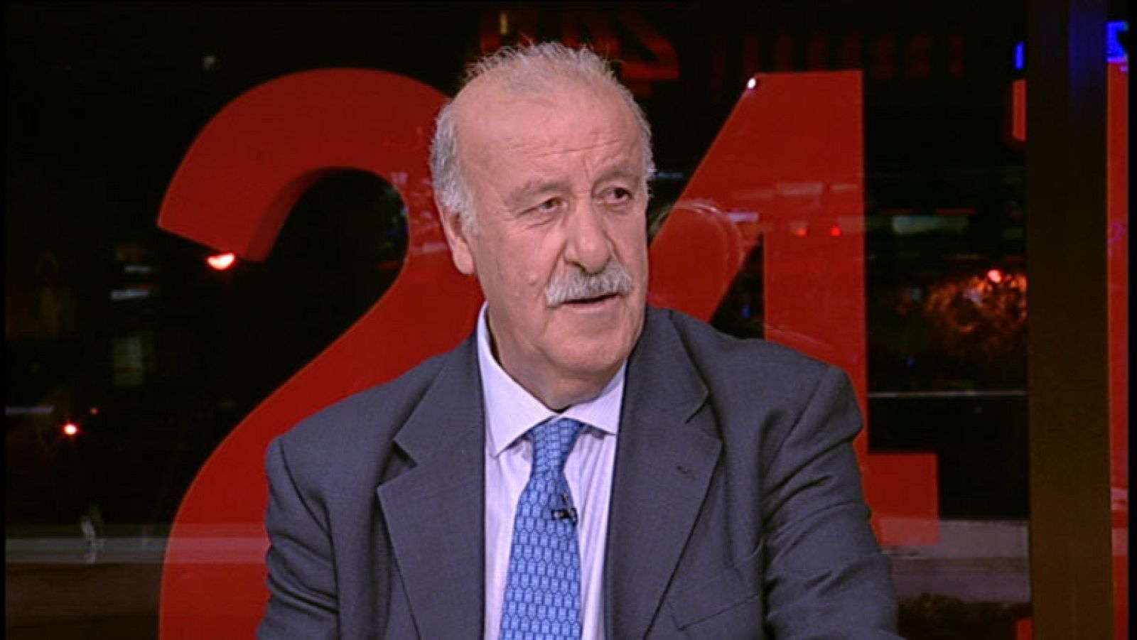 Entrevista íntegra a Vicente del Bosque en 'La Noche en 24h' - La noche en 24h | Ver