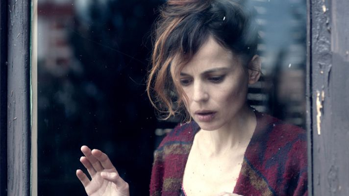 Días de cine - Preestrenos 'Todos están  muertos' y 'Madre e hijo'