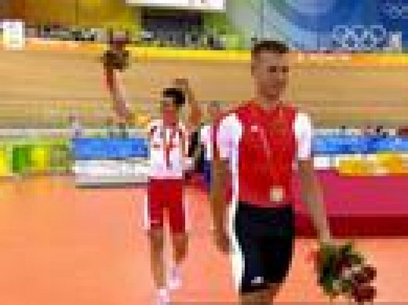 Llaneras recibe la medalla de oro