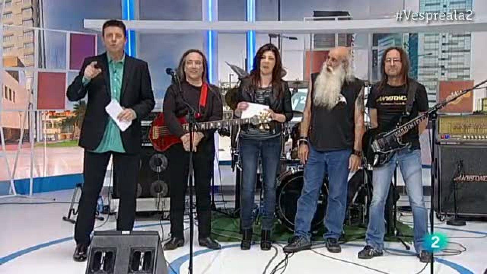 Vespre a La 2 - Entrevista i actuació LGP ("Los Guardians del Pont")